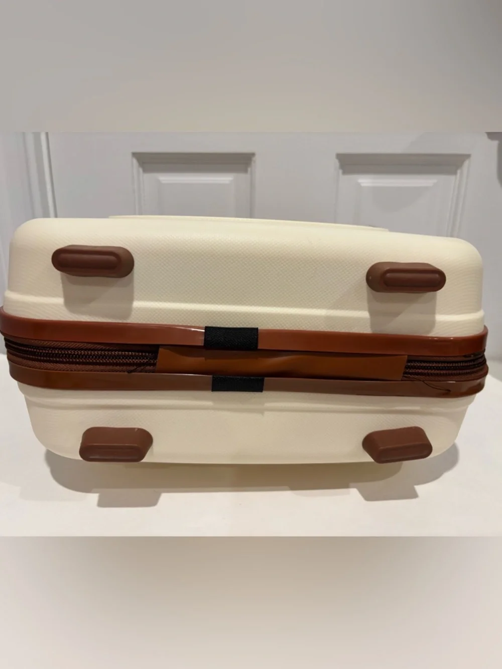 Rilakkuma Cream and Brown Hard Shell Lightweight Travel Case